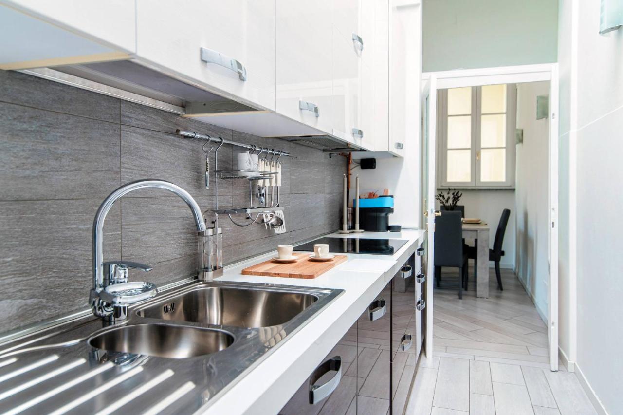 Shades Of Lake - Blue Apartment Комо Екстер'єр фото